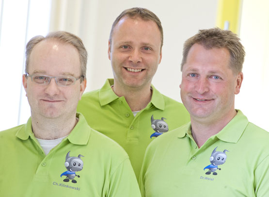 Team der KFO Praxis in Herdecke stellt sich vor mit Fokus auf Kieferorthopädie und moderne Behandlungskonzepte